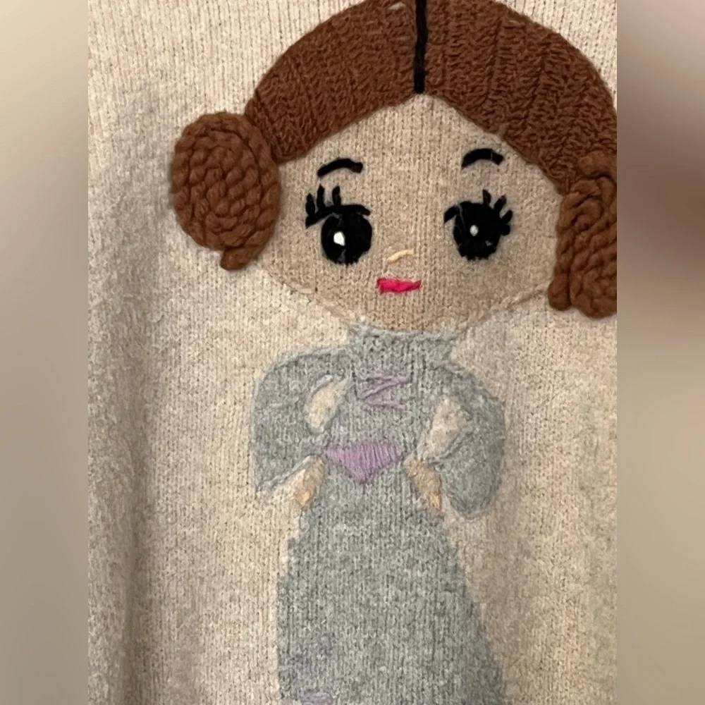Zara Limited Edition Collectible Princess Leia StarWars Oversized Sweater M - Picture 4 of 9